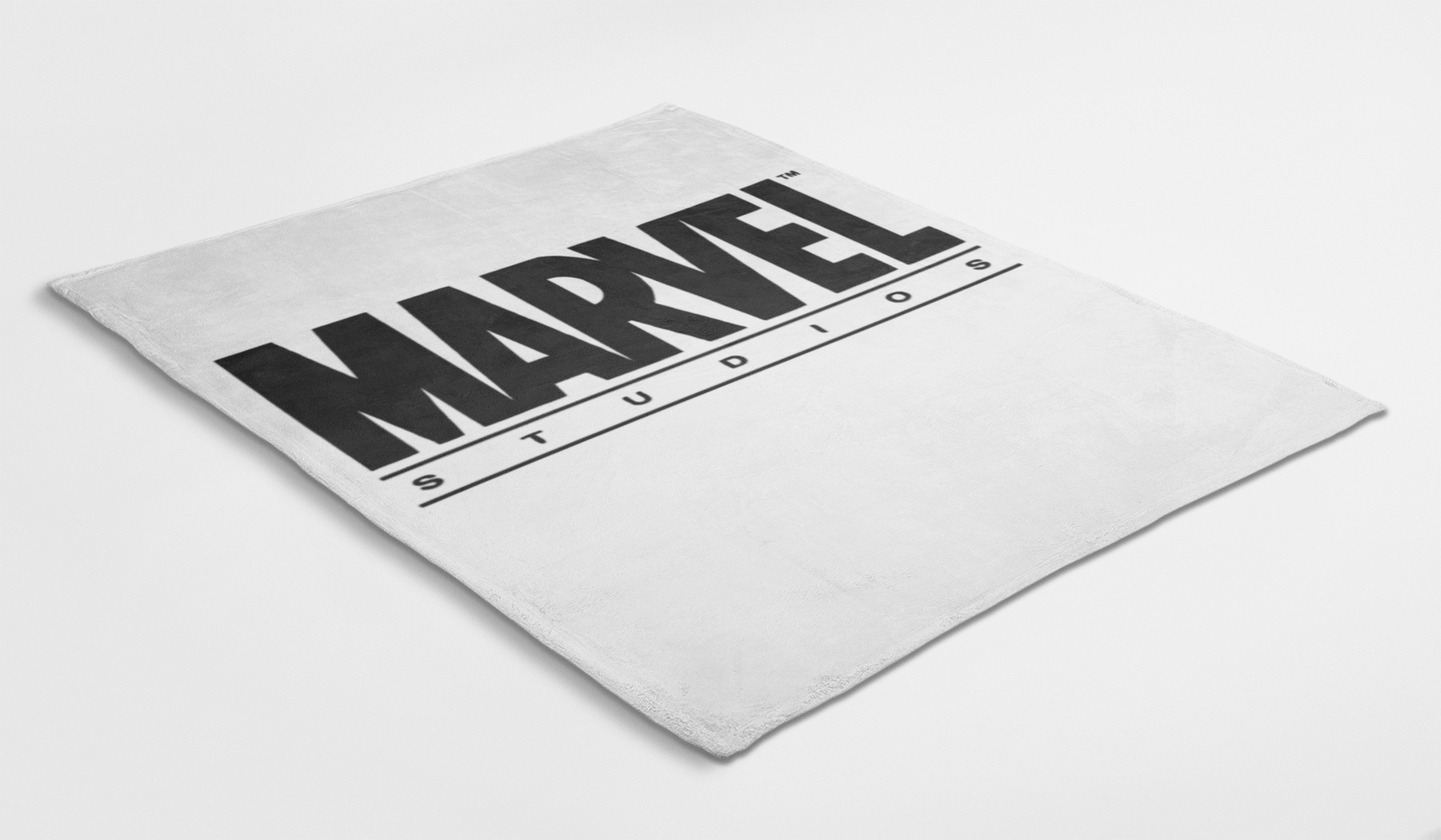 New Marvel Studios Logo Blanket giftmug